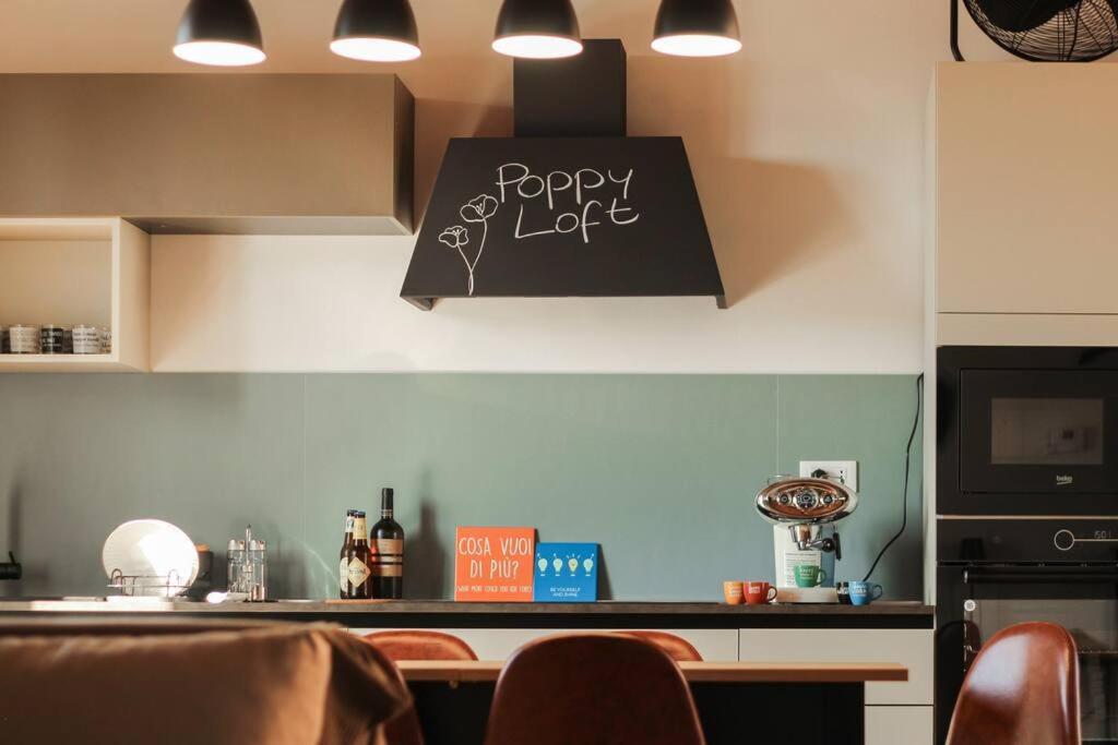 Poppy Loft Apartment Grottaferrata Bagian luar foto