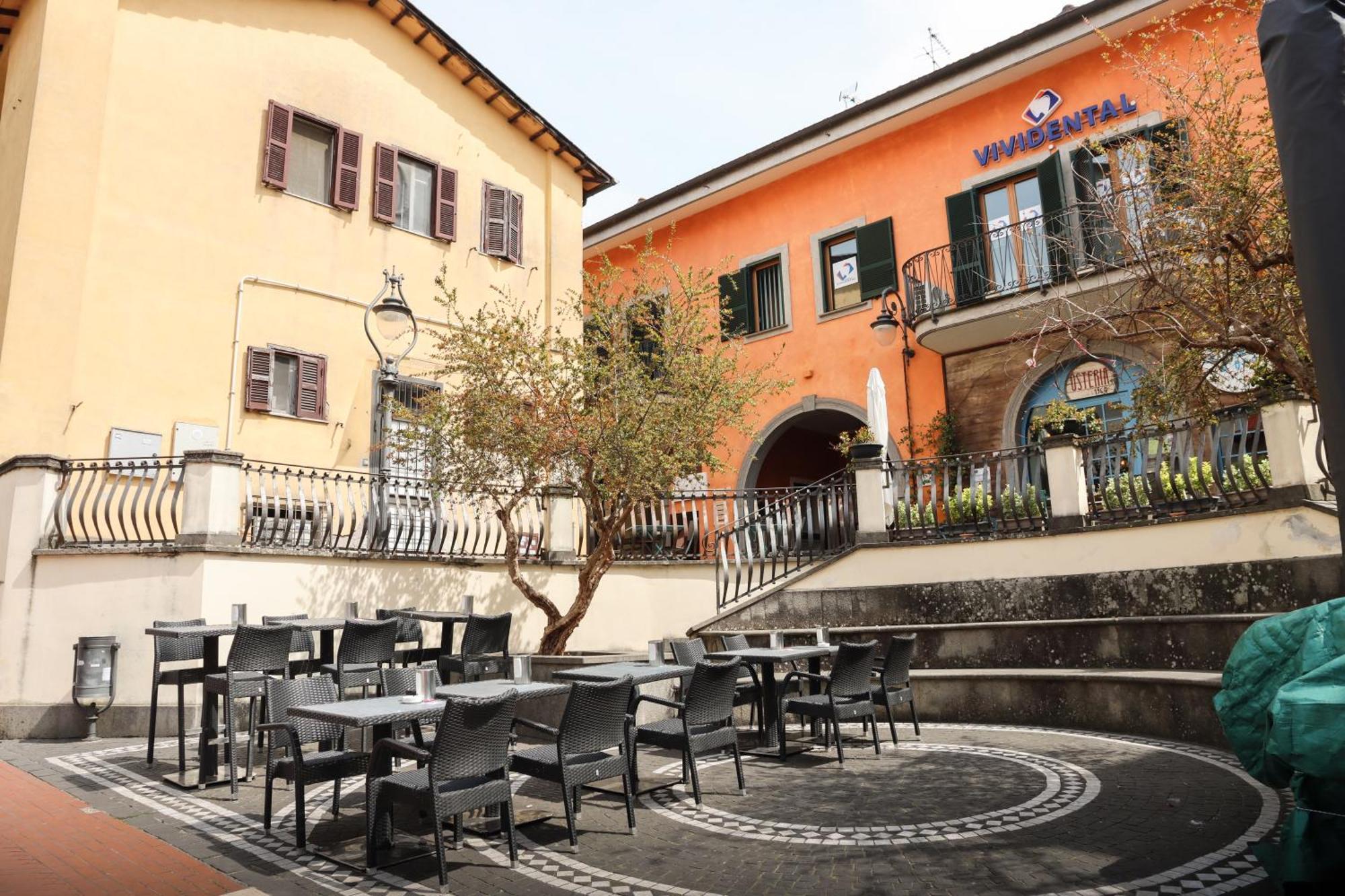Poppy Loft Apartment Grottaferrata Bagian luar foto