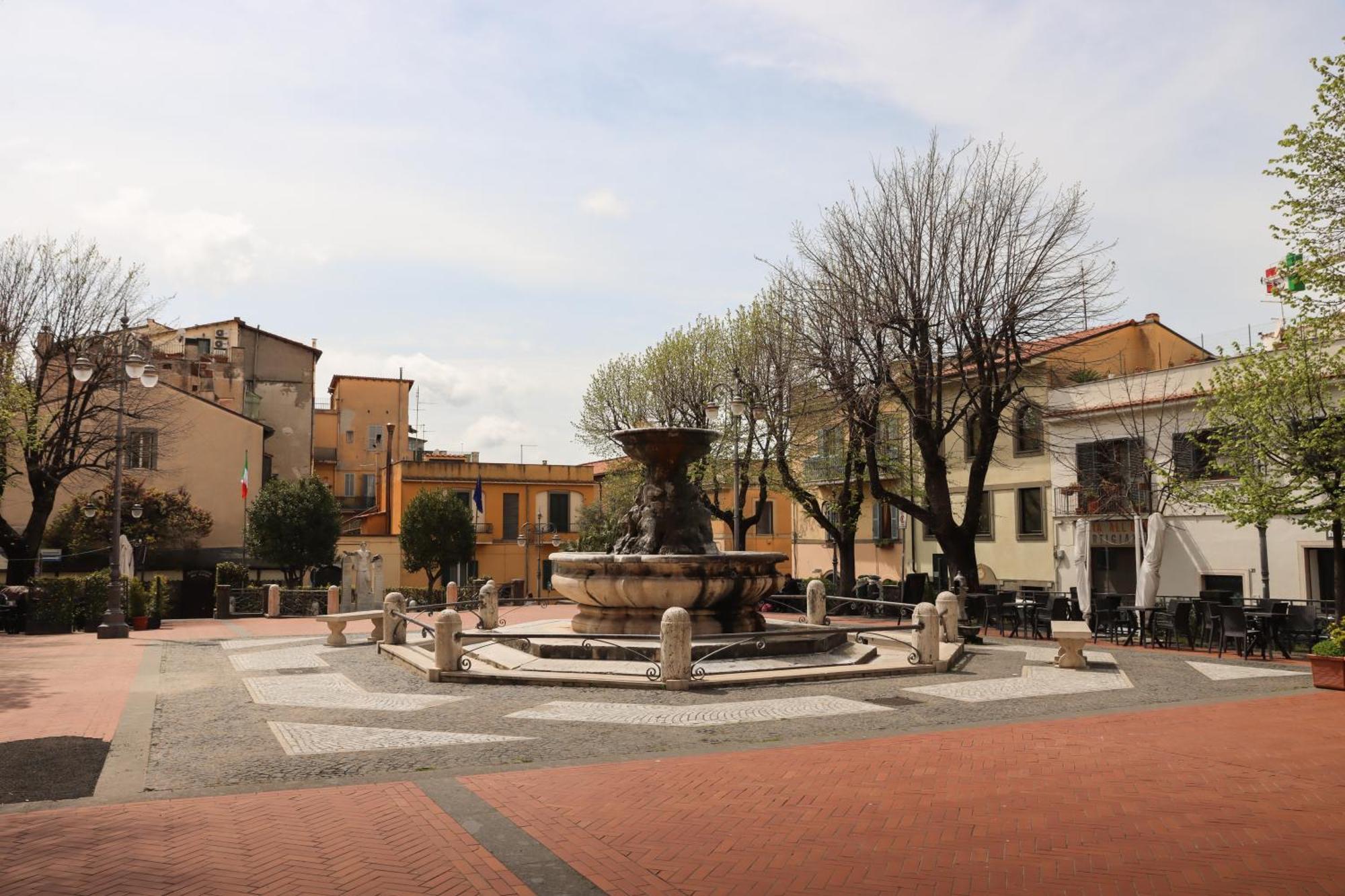 Poppy Loft Apartment Grottaferrata Bagian luar foto